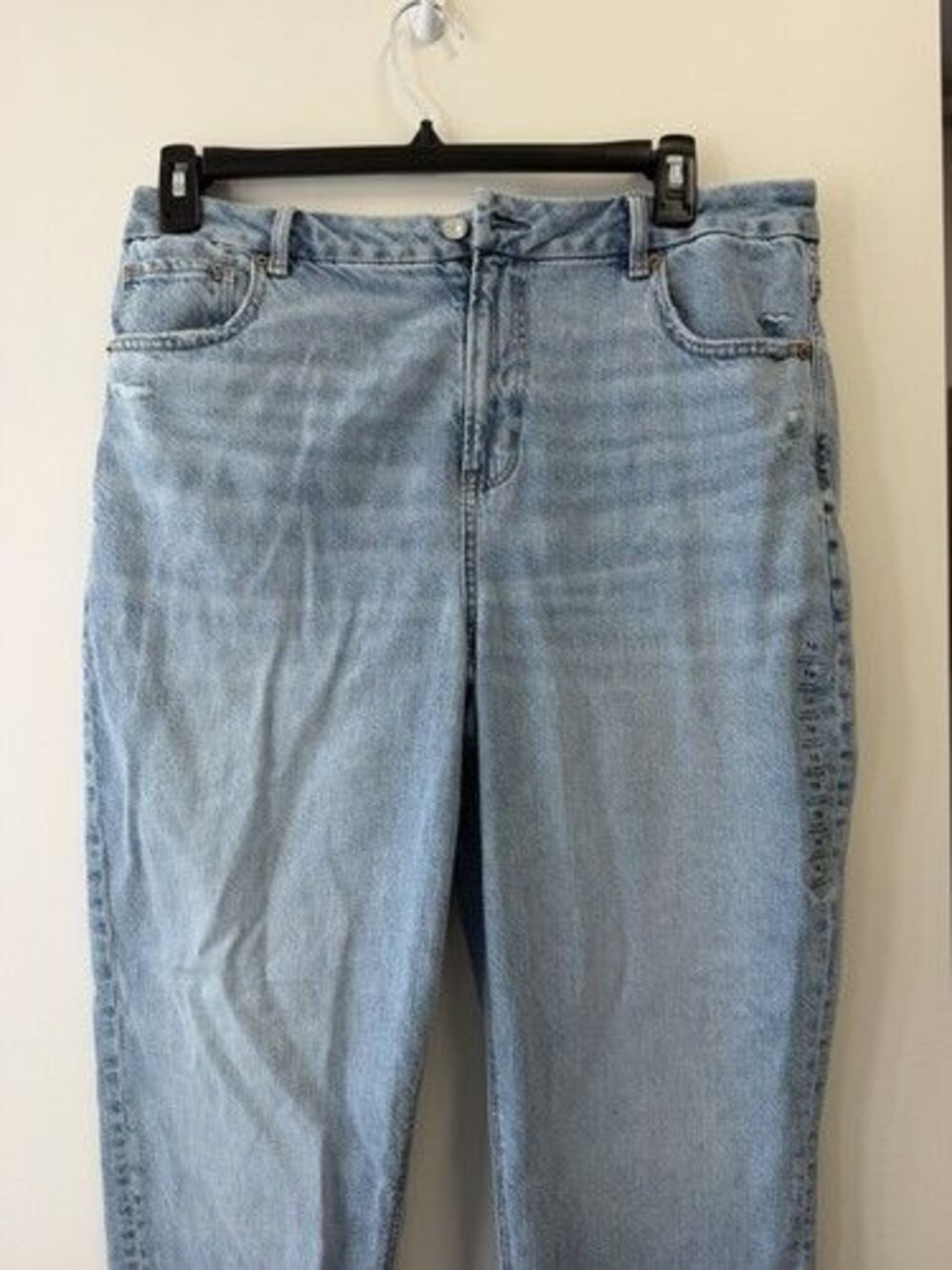 NWT American Eagle Women’s Light Wash Blue Denim Jeans, Solid, 5-Pocket, Regular